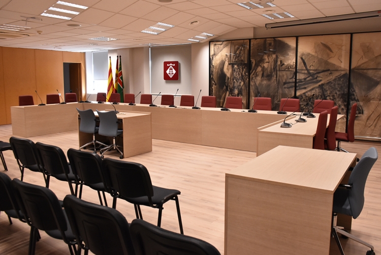 Img Actualització de a Sala de Plens híbrida de l'Ajuntament de Montornès del Vallès